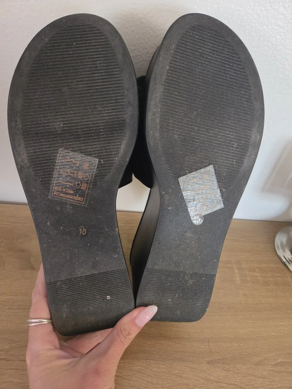 SHEIN Black Platform Slide Mules